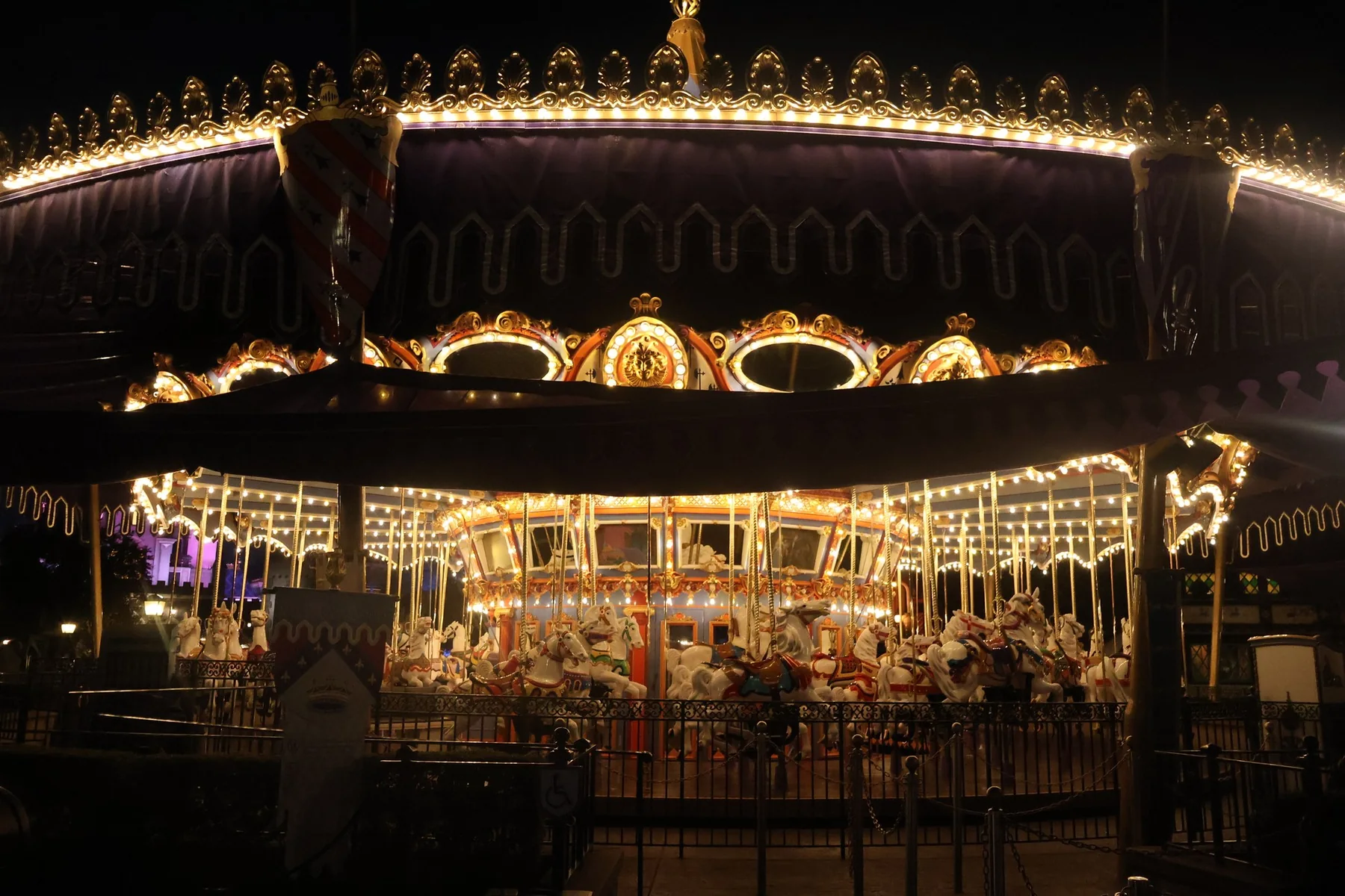 A carousel photographed at night